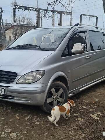 Серый Мерседес Вито, объемом двигателя 2.1 л и пробегом 444 тыс. км за 7500 $, фото 6 на Automoto.ua