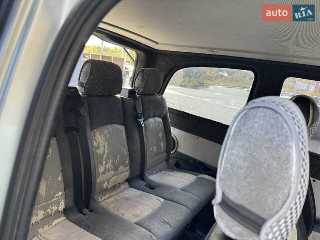 Сірий Мерседес Віто, об'ємом двигуна 2.15 л та пробігом 329 тис. км за 5700 $, фото 10 на Automoto.ua