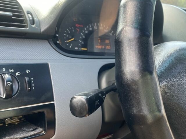 Серый Мерседес Вито, объемом двигателя 2.1 л и пробегом 3 тыс. км за 8000 $, фото 6 на Automoto.ua