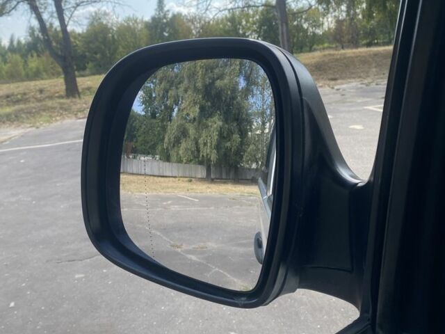 Серый Мерседес Вито, объемом двигателя 2.1 л и пробегом 3 тыс. км за 8000 $, фото 7 на Automoto.ua