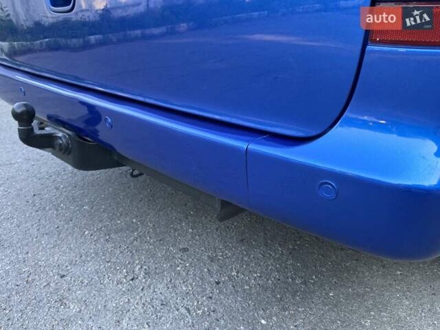 Серый Мерседес Вито, объемом двигателя 2.15 л и пробегом 300 тыс. км за 11999 $, фото 14 на Automoto.ua