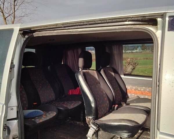Серый Мерседес Вито, объемом двигателя 2.1 л и пробегом 306 тыс. км за 6100 $, фото 14 на Automoto.ua