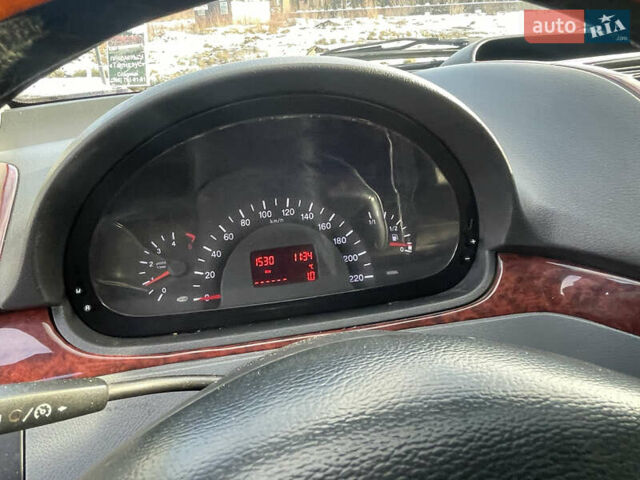 Серый Мерседес Вито, объемом двигателя 2.15 л и пробегом 350 тыс. км за 6300 $, фото 28 на Automoto.ua