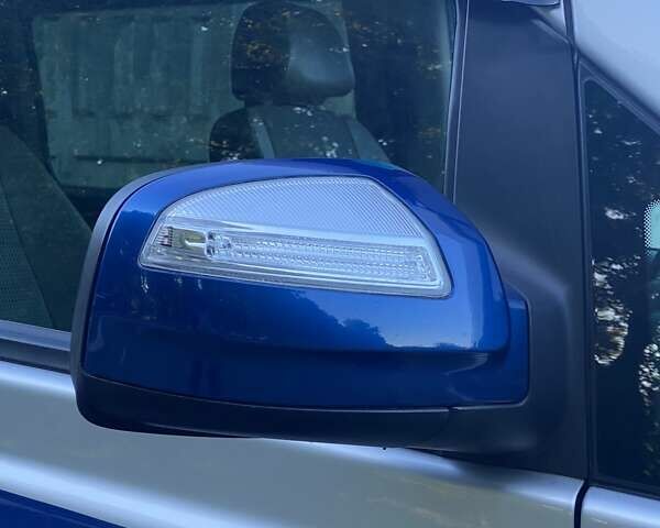 Серый Мерседес Вито, объемом двигателя 2.15 л и пробегом 300 тыс. км за 11999 $, фото 15 на Automoto.ua