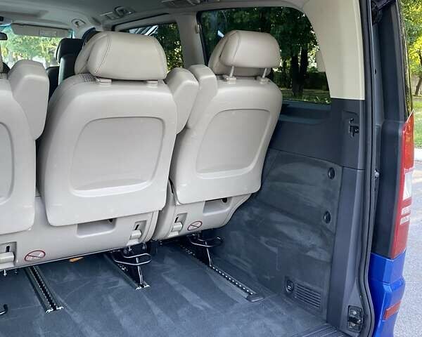 Серый Мерседес Вито, объемом двигателя 2.15 л и пробегом 300 тыс. км за 11999 $, фото 21 на Automoto.ua