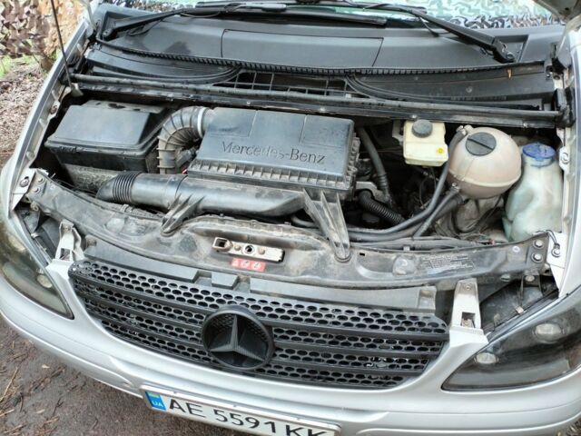 Серый Мерседес Вито, объемом двигателя 2.1 л и пробегом 380 тыс. км за 8700 $, фото 8 на Automoto.ua