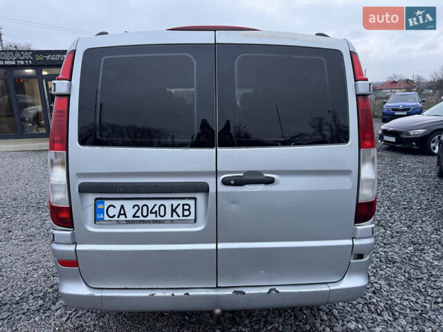 Серый Мерседес Вито, объемом двигателя 2.15 л и пробегом 580 тыс. км за 9550 $, фото 4 на Automoto.ua