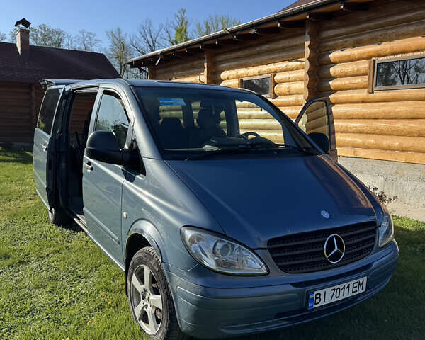 Серый Мерседес Вито, объемом двигателя 3.2 л и пробегом 670 тыс. км за 8000 $, фото 1 на Automoto.ua