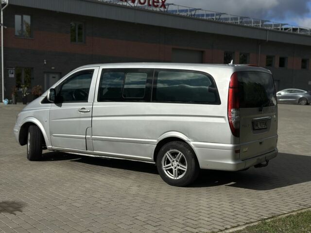 Серый Мерседес Вито, объемом двигателя 2.2 л и пробегом 268 тыс. км за 4500 $, фото 2 на Automoto.ua