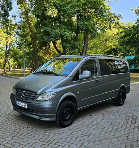 Сірий Мерседес Віто, об'ємом двигуна 2.2 л та пробігом 275 тис. км за 7900 $, фото 2 на Automoto.ua