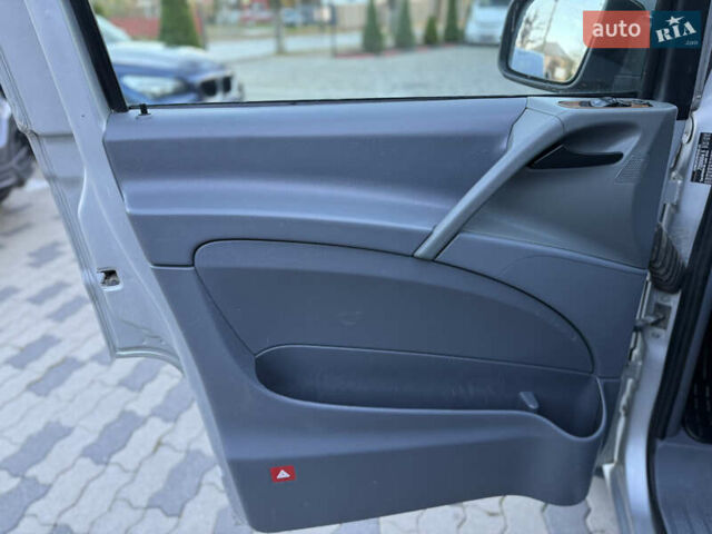 Серый Мерседес Вито, объемом двигателя 2.15 л и пробегом 504 тыс. км за 10200 $, фото 12 на Automoto.ua