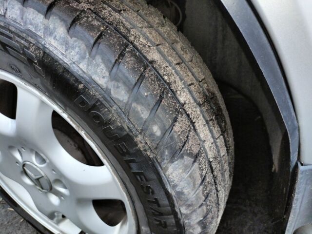 Серый Мерседес Вито, объемом двигателя 2.1 л и пробегом 380 тыс. км за 8700 $, фото 10 на Automoto.ua