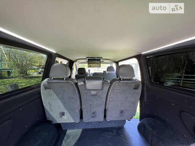 Сірий Мерседес Віто, об'ємом двигуна 2.2 л та пробігом 275 тис. км за 7900 $, фото 28 на Automoto.ua