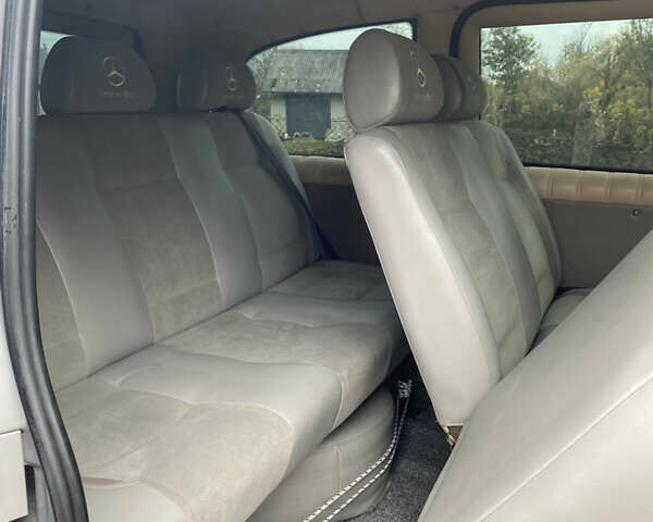 Сірий Мерседес Віто, об'ємом двигуна 2.15 л та пробігом 400 тис. км за 10300 $, фото 6 на Automoto.ua