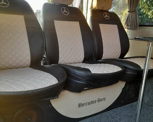 Серый Мерседес Вито, объемом двигателя 2.15 л и пробегом 324 тыс. км за 7900 $, фото 32 на Automoto.ua