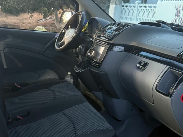 Сірий Мерседес Віто, об'ємом двигуна 3 л та пробігом 325 тис. км за 8999 $, фото 4 на Automoto.ua