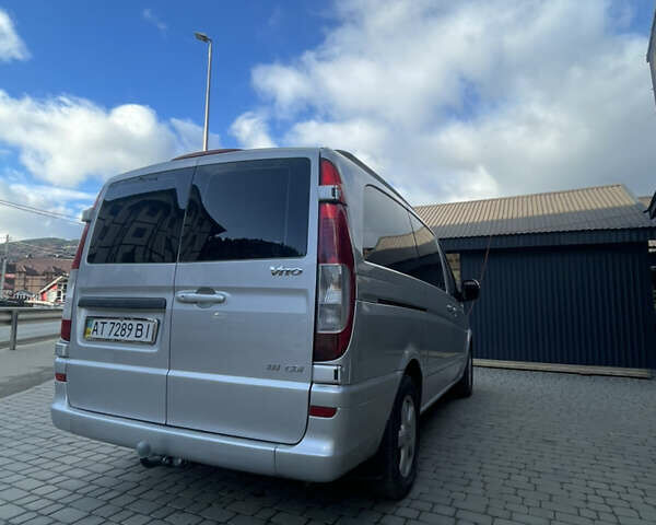 Серый Мерседес Вито, объемом двигателя 2.2 л и пробегом 394 тыс. км за 11200 $, фото 2 на Automoto.ua