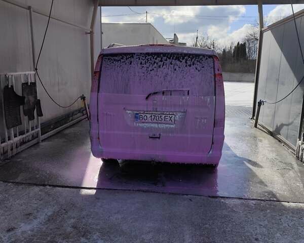 Серый Мерседес Вито, объемом двигателя 2.15 л и пробегом 356 тыс. км за 10800 $, фото 3 на Automoto.ua