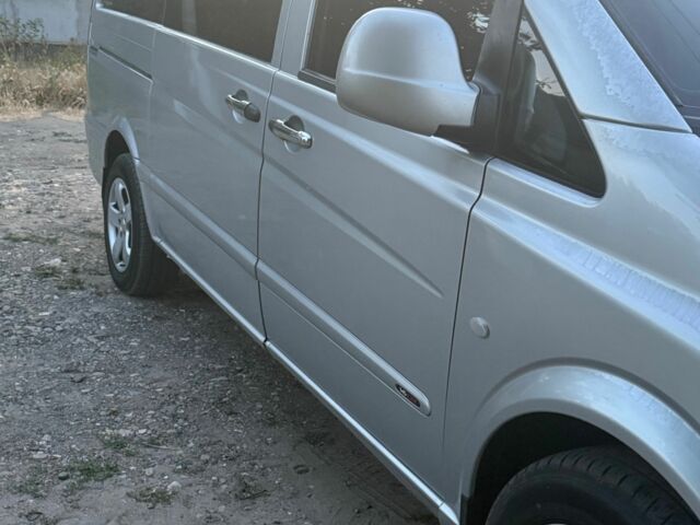 Сірий Мерседес Віто, об'ємом двигуна 3 л та пробігом 325 тис. км за 8999 $, фото 2 на Automoto.ua