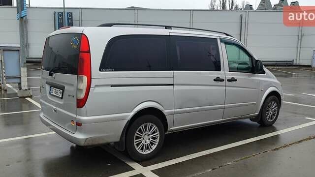 Серый Мерседес Вито, объемом двигателя 2.15 л и пробегом 367 тыс. км за 11500 $, фото 4 на Automoto.ua
