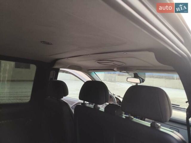 Серый Мерседес Вито, объемом двигателя 2.15 л и пробегом 356 тыс. км за 10800 $, фото 8 на Automoto.ua