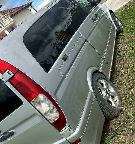 Сірий Мерседес Віто, об'ємом двигуна 3 л та пробігом 315 тис. км за 11799 $, фото 1 на Automoto.ua