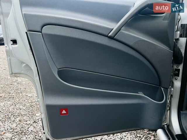 Серый Мерседес Вито, объемом двигателя 2.15 л и пробегом 518 тыс. км за 8200 $, фото 10 на Automoto.ua