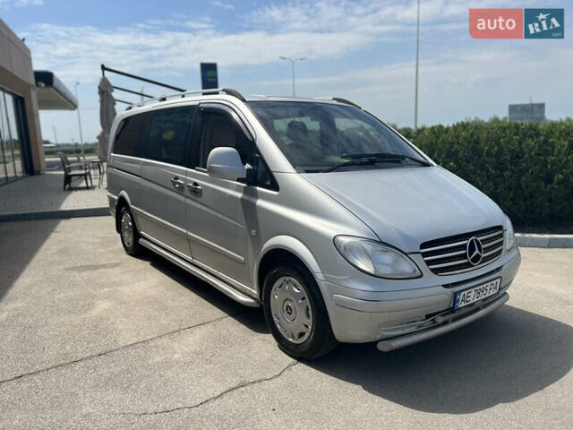 Серый Мерседес Вито, объемом двигателя 2.2 л и пробегом 340 тыс. км за 8900 $, фото 11 на Automoto.ua