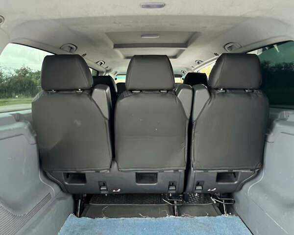 Сірий Мерседес Віто, об'ємом двигуна 2.15 л та пробігом 407 тис. км за 11687 $, фото 6 на Automoto.ua