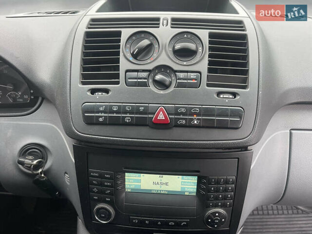 Серый Мерседес Вито, объемом двигателя 2.15 л и пробегом 285 тыс. км за 10900 $, фото 39 на Automoto.ua