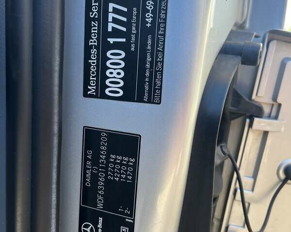 Серый Мерседес Вито, объемом двигателя 2.15 л и пробегом 288 тыс. км за 11500 $, фото 24 на Automoto.ua