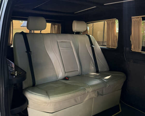 Серый Мерседес Вито, объемом двигателя 3 л и пробегом 265 тыс. км за 9350 $, фото 48 на Automoto.ua