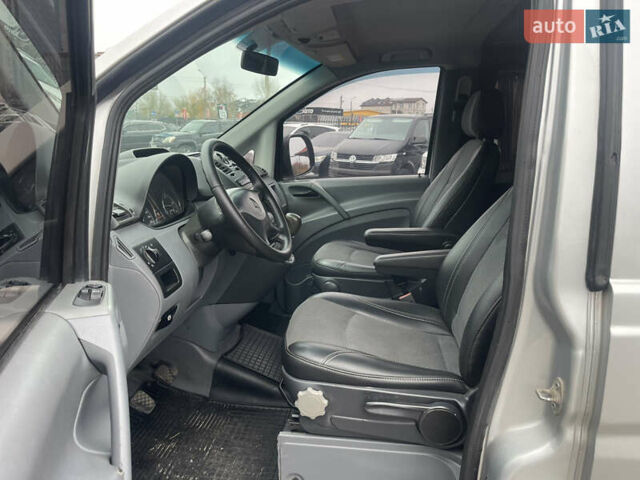 Серый Мерседес Вито, объемом двигателя 2.15 л и пробегом 285 тыс. км за 10900 $, фото 21 на Automoto.ua