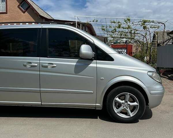 Сірий Мерседес Віто, об'ємом двигуна 2.15 л та пробігом 340 тис. км за 12900 $, фото 7 на Automoto.ua