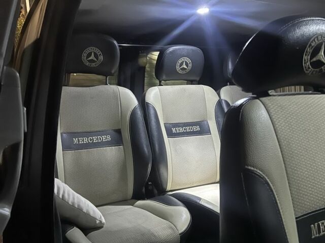 Серый Мерседес Вито, объемом двигателя 3 л и пробегом 360 тыс. км за 12300 $, фото 6 на Automoto.ua