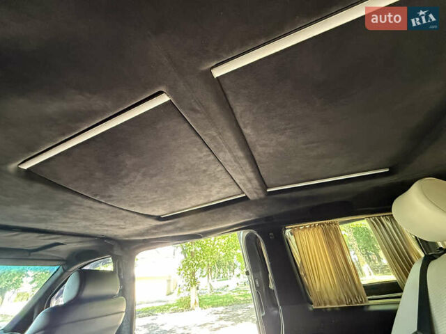 Серый Мерседес Вито, объемом двигателя 3 л и пробегом 265 тыс. км за 9350 $, фото 55 на Automoto.ua