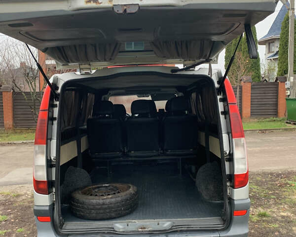 Серый Мерседес Вито, объемом двигателя 2.15 л и пробегом 464 тыс. км за 8900 $, фото 23 на Automoto.ua