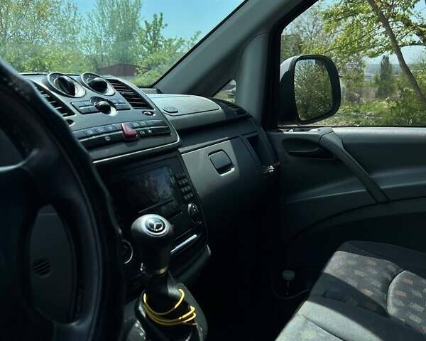 Сірий Мерседес Віто, об'ємом двигуна 2.15 л та пробігом 340 тис. км за 12900 $, фото 17 на Automoto.ua