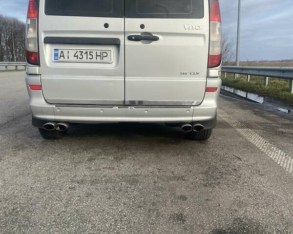 Серый Мерседес Вито, объемом двигателя 2.15 л и пробегом 477 тыс. км за 11000 $, фото 3 на Automoto.ua