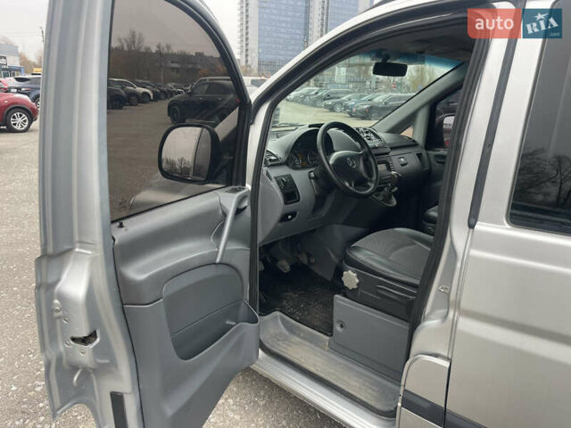 Сірий Мерседес Віто, об'ємом двигуна 2.15 л та пробігом 285 тис. км за 10900 $, фото 20 на Automoto.ua