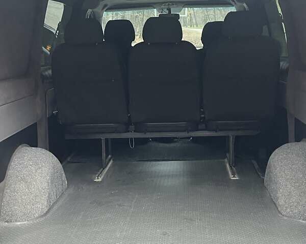 Сірий Мерседес Віто, об'ємом двигуна 2.2 л та пробігом 346 тис. км за 12100 $, фото 5 на Automoto.ua