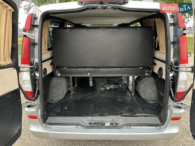 Серый Мерседес Вито, объемом двигателя 2.2 л и пробегом 333 тыс. км за 13583 $, фото 10 на Automoto.ua