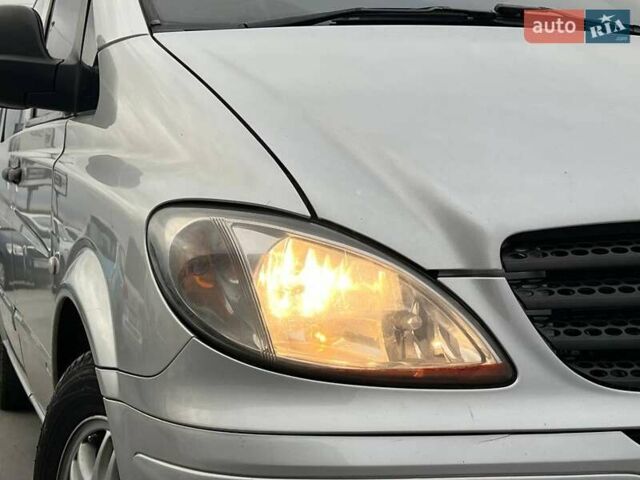 Серый Мерседес Вито, объемом двигателя 2.2 л и пробегом 428 тыс. км за 10990 $, фото 11 на Automoto.ua