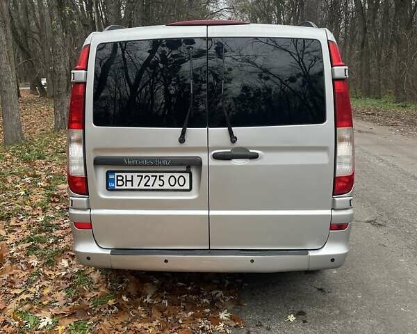 Сірий Мерседес Віто, об'ємом двигуна 2.2 л та пробігом 346 тис. км за 12100 $, фото 3 на Automoto.ua