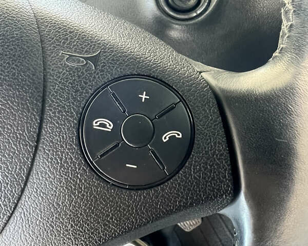 Серый Мерседес Вито, объемом двигателя 2.14 л и пробегом 222 тыс. км за 17799 $, фото 12 на Automoto.ua