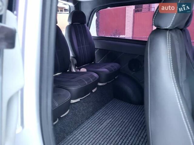 Сірий Мерседес Віто, об'ємом двигуна 2.14 л та пробігом 201 тис. км за 12800 $, фото 118 на Automoto.ua