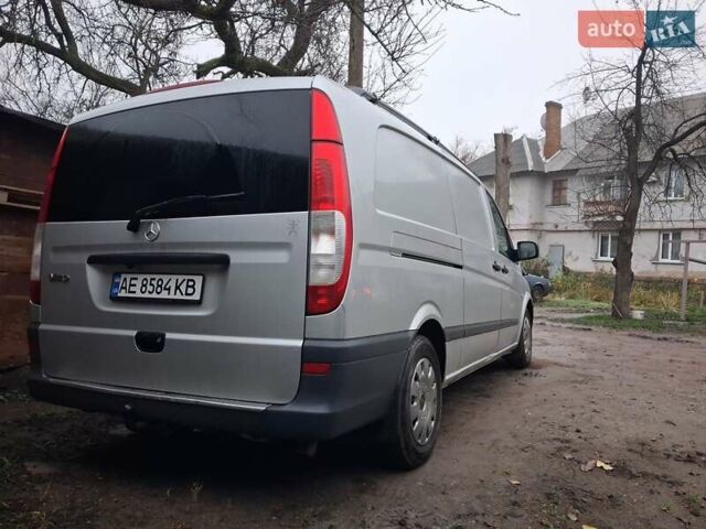 Серый Мерседес Вито, объемом двигателя 2.1 л и пробегом 250 тыс. км за 8900 $, фото 5 на Automoto.ua