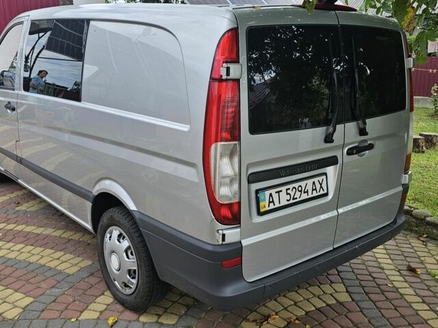 Серый Мерседес Вито, объемом двигателя 2.1 л и пробегом 328 тыс. км за 10100 $, фото 2 на Automoto.ua