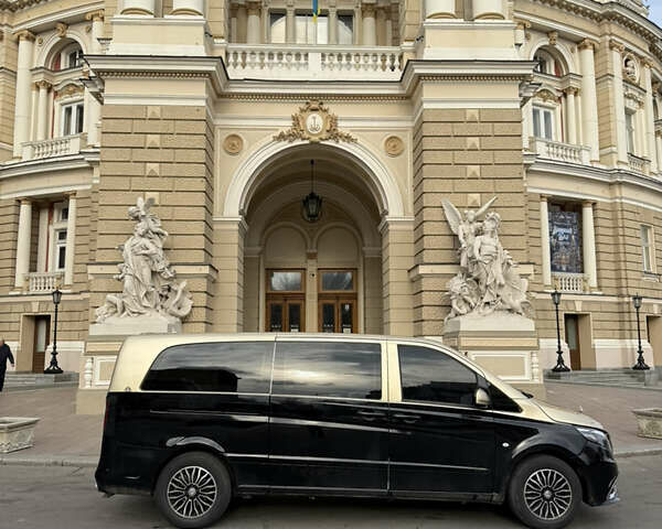 Серый Мерседес Вито, объемом двигателя 2.14 л и пробегом 21 тыс. км за 16999 $, фото 4 на Automoto.ua