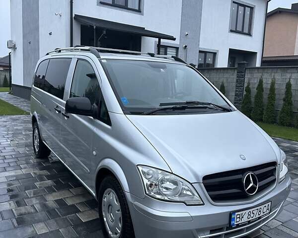 Серый Мерседес Вито, объемом двигателя 2.14 л и пробегом 335 тыс. км за 13300 $, фото 9 на Automoto.ua